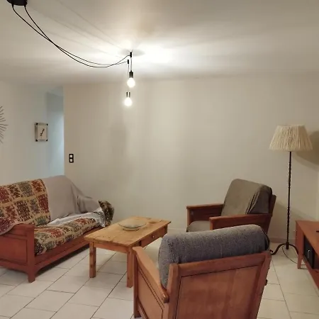 Holiday home Maison De Pour 6 Personnes Au Coeur Du Gers Lectoure