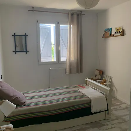 Maison De Pour 6 Personnes Au Coeur Du Gers *